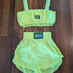 Daily Drills Yellow Bubble Two-Piece Set